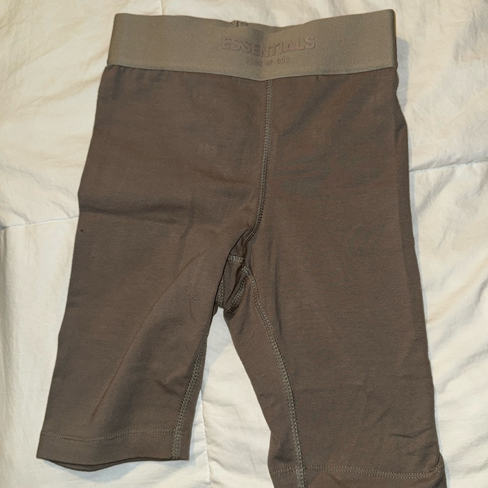 Women’s XS Fear of God biker shorts Essentials